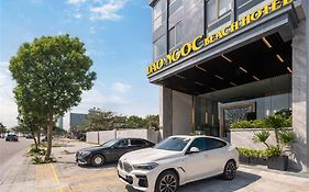 Khách sạn bãi biển Alisia Đà Nẵng